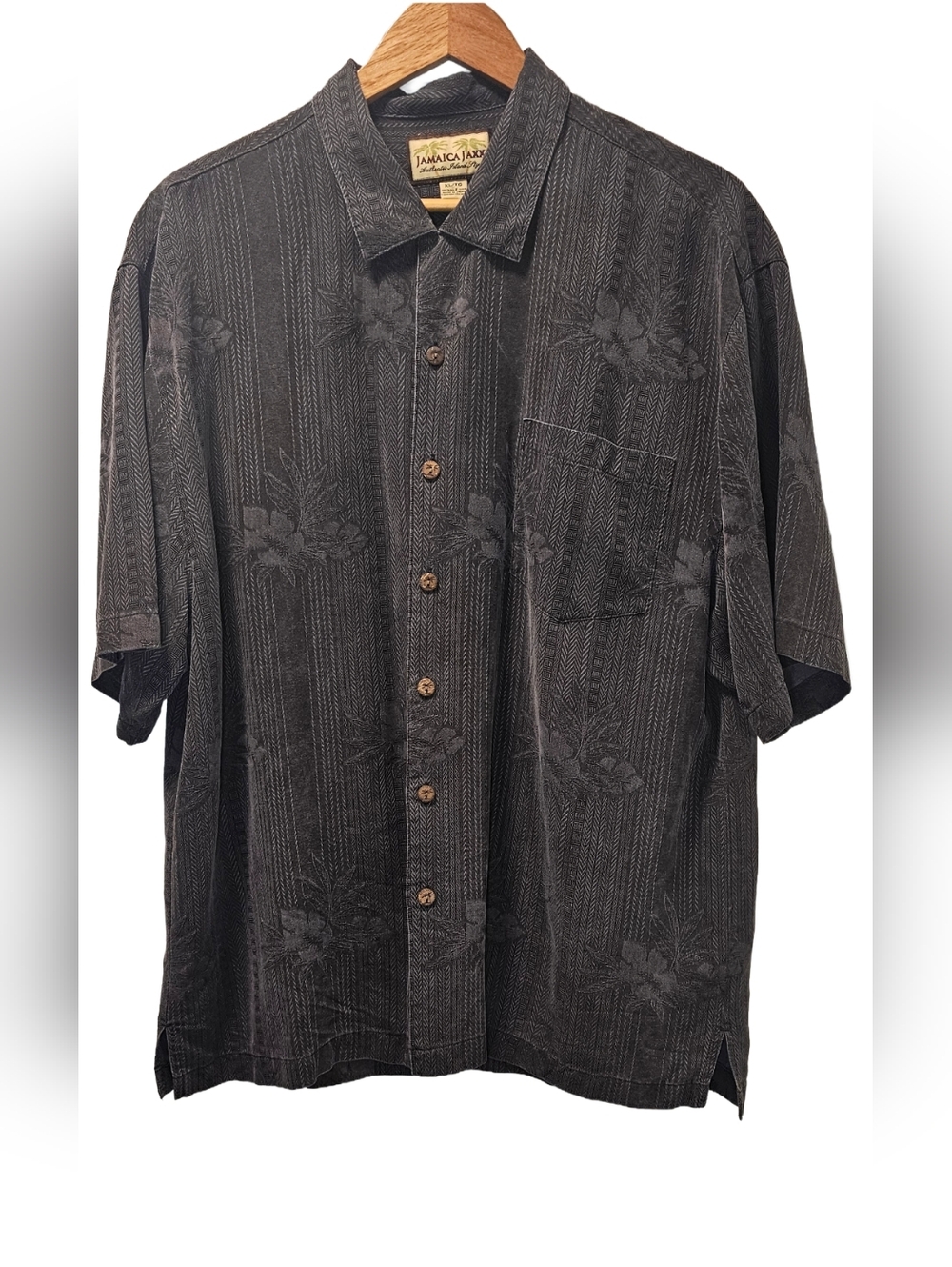Authentic Island Short Sleeve Button Down 100% Silk Shirt Charcoal Grey Men XL